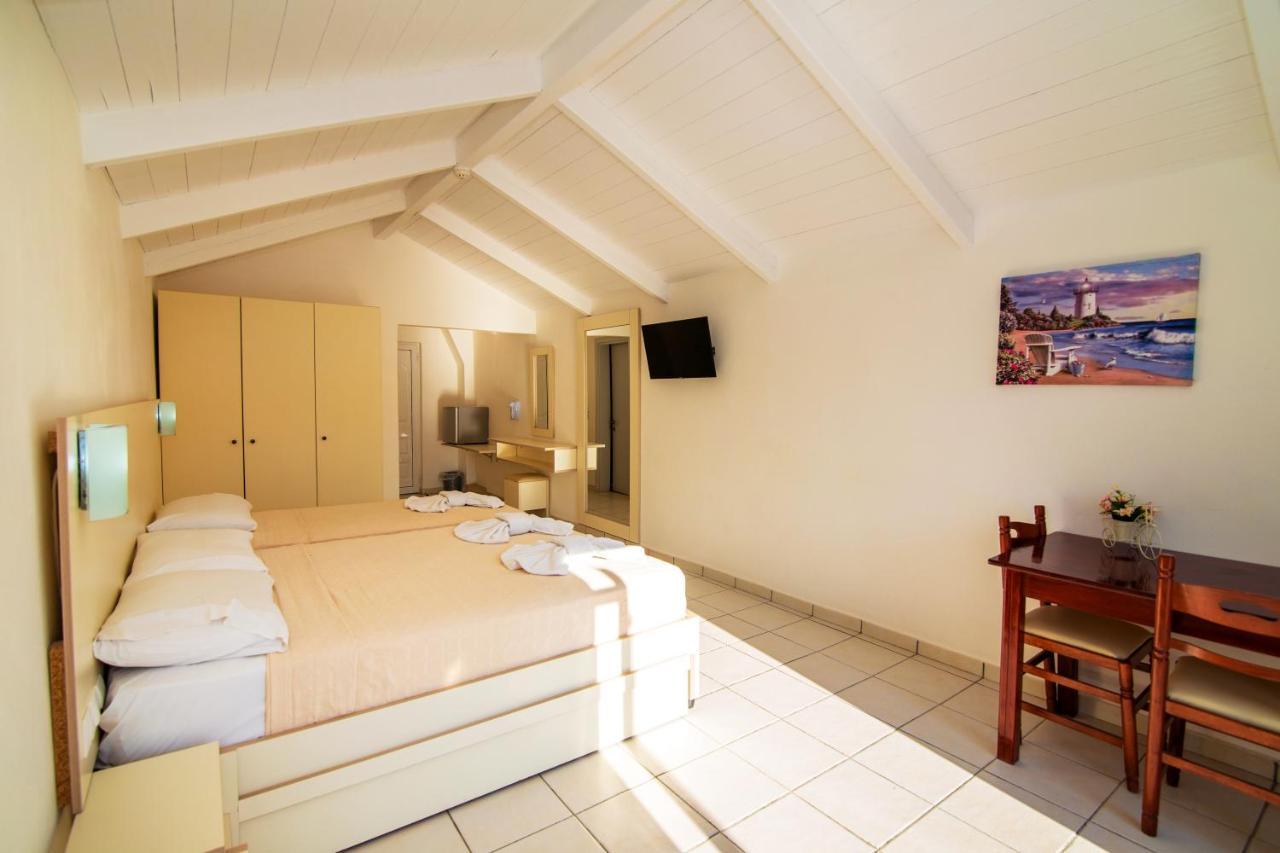 Playa Bay Hotel Zakynthos Laganas Exterior foto